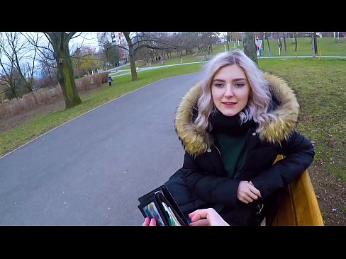 ❤️ Drénkt e Frieme säi waarme Spuer fir Suen - Blowjob am Park vum Eva Elfie Sexvideo op Porno lb.tubsexercom.ru ❤